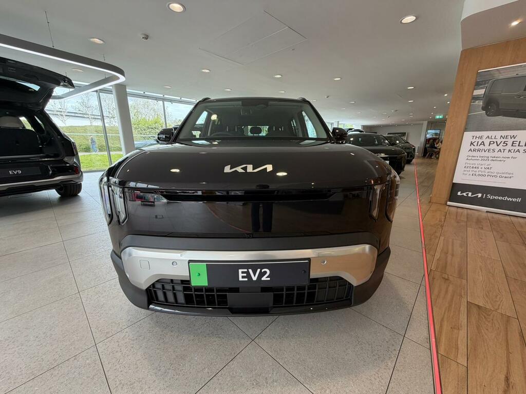 Kia EV2 42.2Kwh First Edition Black #2