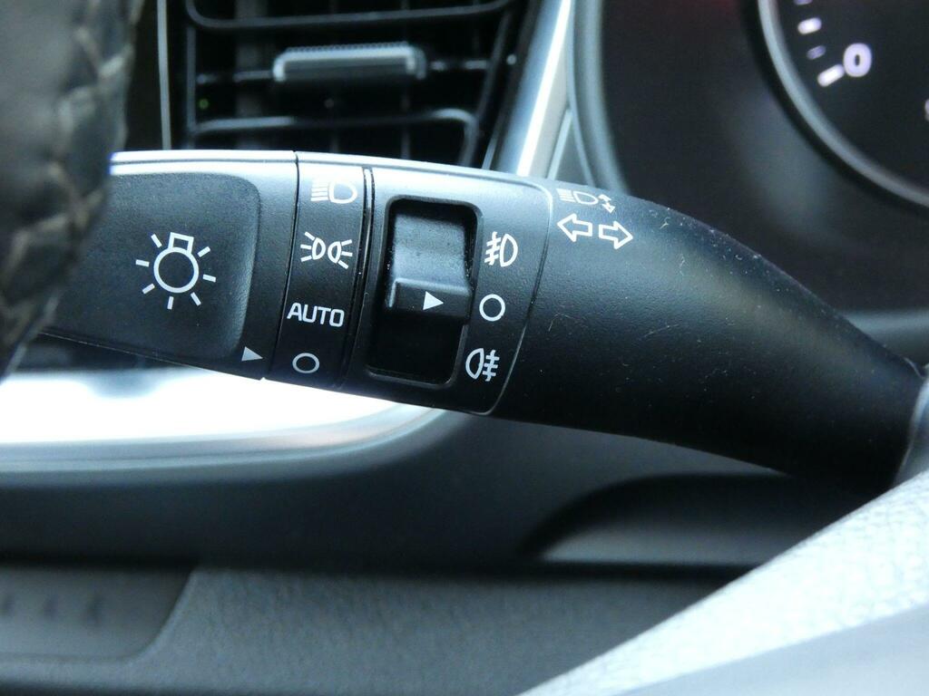 Kia Stonic 1.0 T Gdi 4 Suv Dct White #22