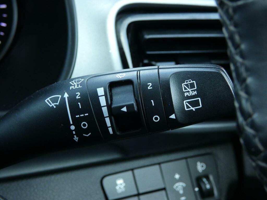 Kia Stonic 1.0 T Gdi 4 Suv Dct White #23