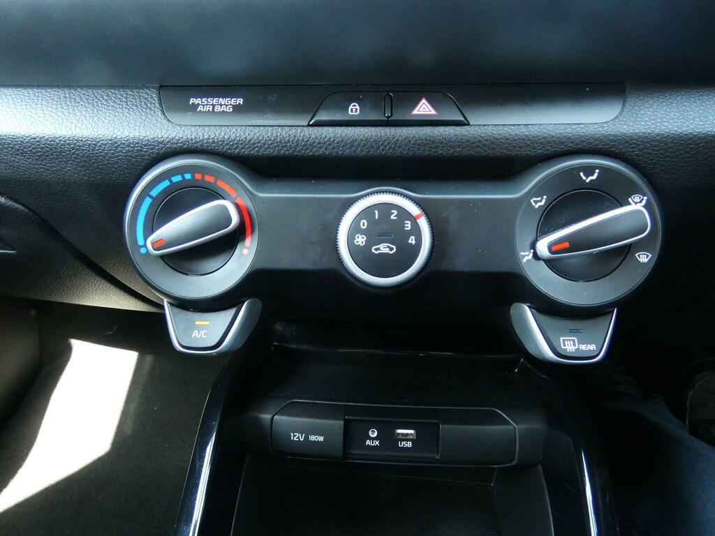 Kia Stonic 1.0 T Gdi 4 Suv Dct White #17