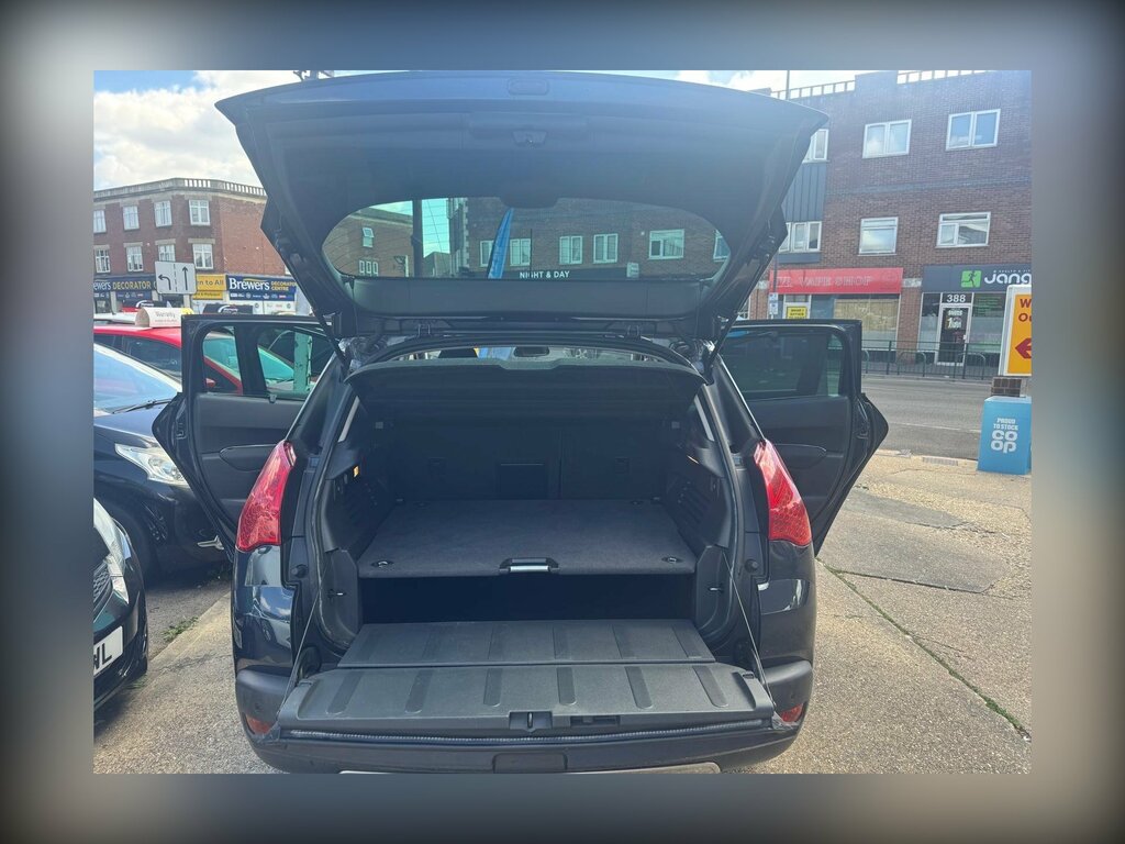 Peugeot 3008 1.6E-hdi 112Bhp Allure Hatchback Brown #22