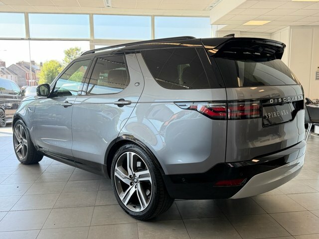 Land Rover Discovery D300 Mhev Metropolitan Edition Grey #3