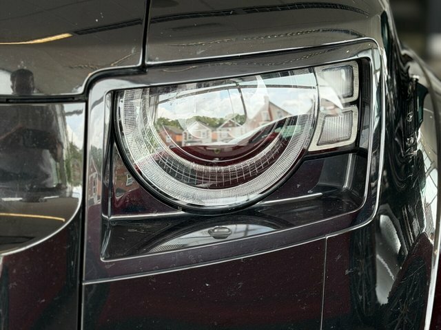Land Rover Defender 110 D300 Mhev X-dynamic Hse Black #5