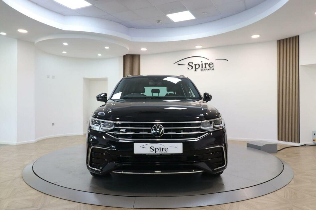 Volkswagen Tiguan 1.5 Tsi R-line Edition Dsg Euro 6 Ss Black #2