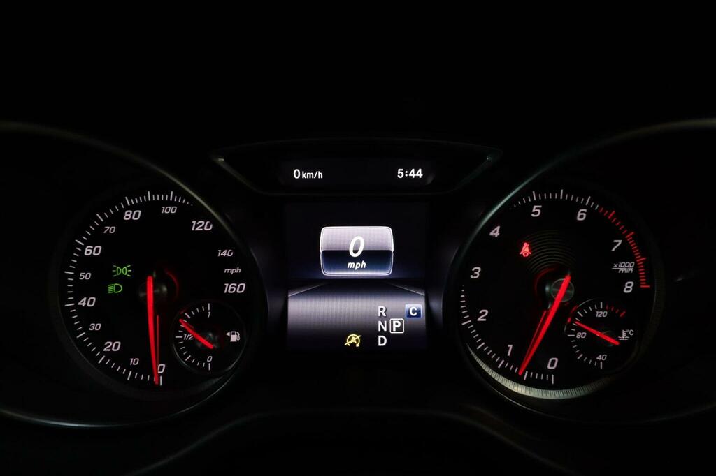 Mercedes-Benz CLA Class Cla 180 Amg Line Edition Grey #30