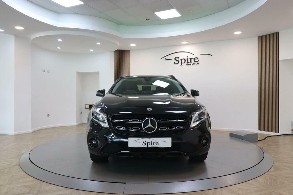 Mercedes-Benz GLA Class 1.6 Gla180 Urban Edition 7G-dct Euro 6 Ss Black #2