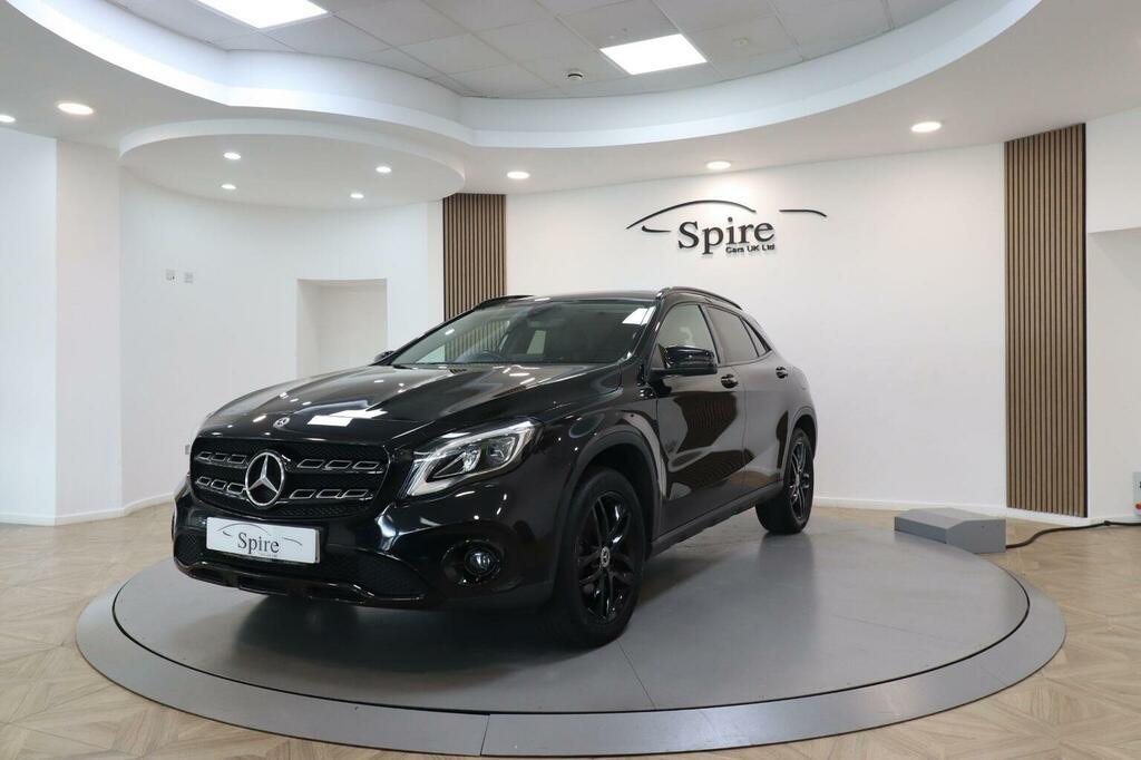 Mercedes-Benz GLA Class 1.6 Gla180 Urban Edition 7G-dct Euro 6 Ss Black