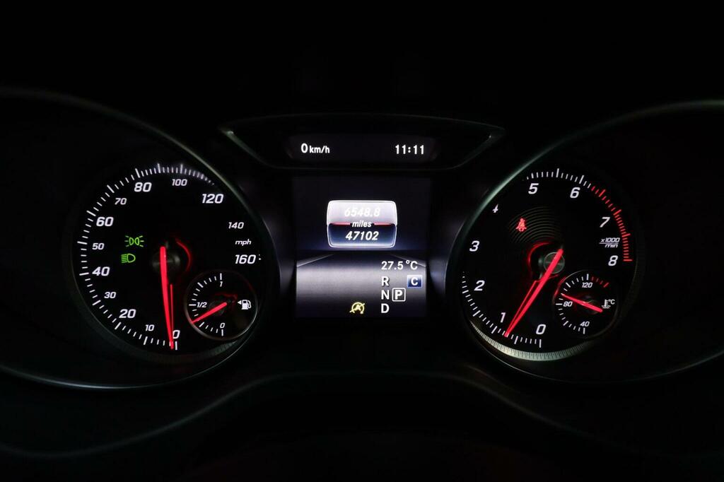 Mercedes-Benz GLA Class 1.6 Gla 200 Amg Line Exec Station Wagon Red #26