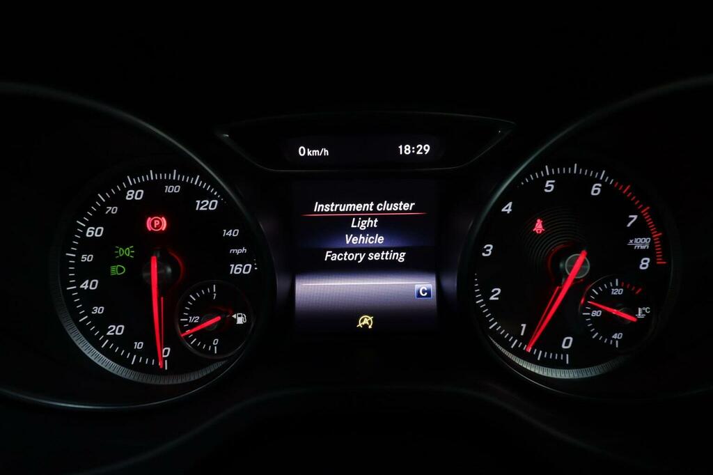 Mercedes-Benz CLA Class 2.1 Cla220d Amg Line Coupe 7G-dct Euro 6 Ss Blue #40
