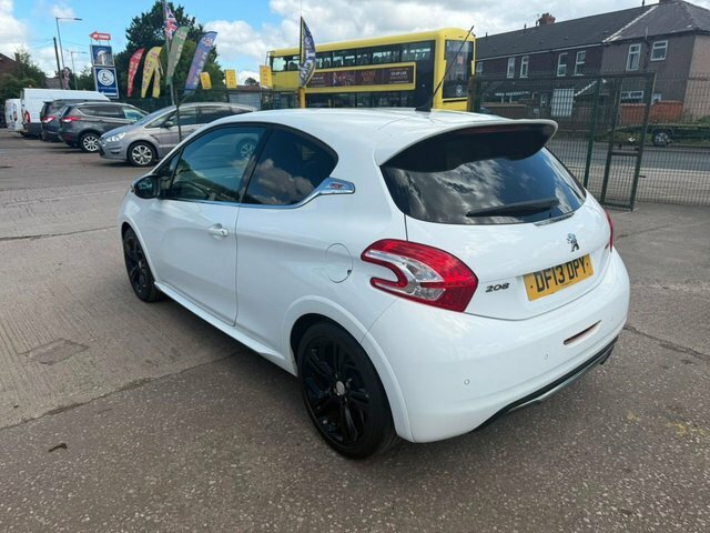 Peugeot 208 Thp Gti Hatchback White #6