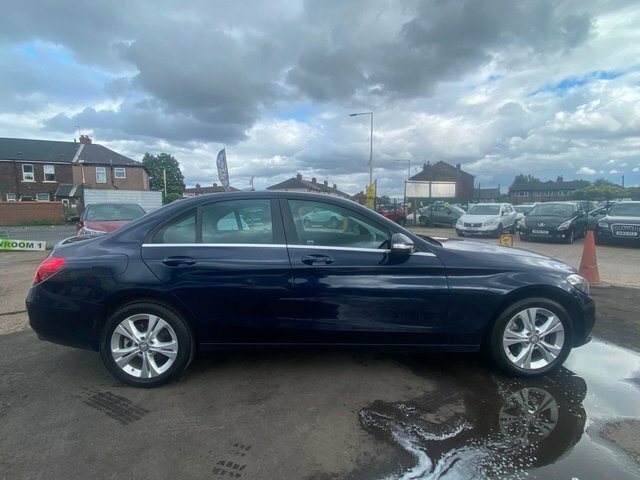 Mercedes-Benz C Class C200 Se Saloon Blue #4
