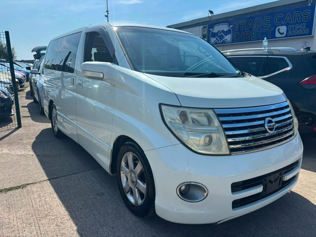 Nissan Elgrand Mpv White