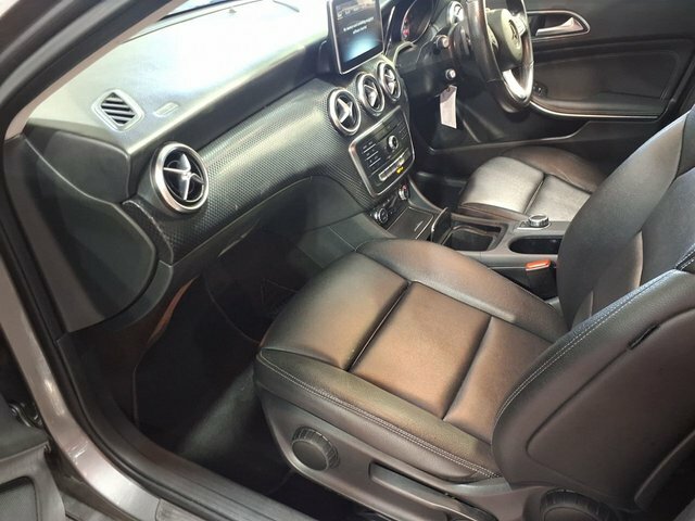Mercedes-Benz A Class A200d Sport Premium Silver #16