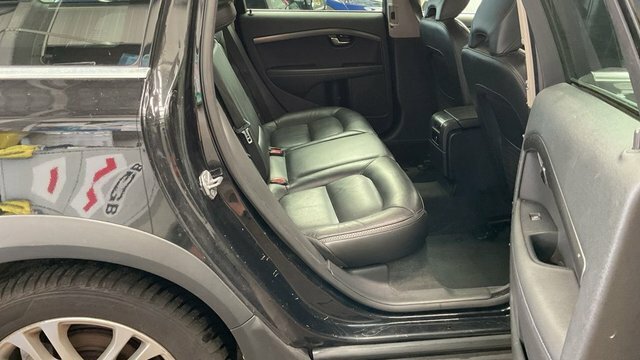 Volvo XC70 2.4 D5 Se Lux Nav Awd 215Drive Support Pk Ac Silver #9