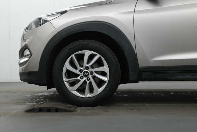 Hyundai Tucson Crdi Blue Drive Se Nav Blue #9