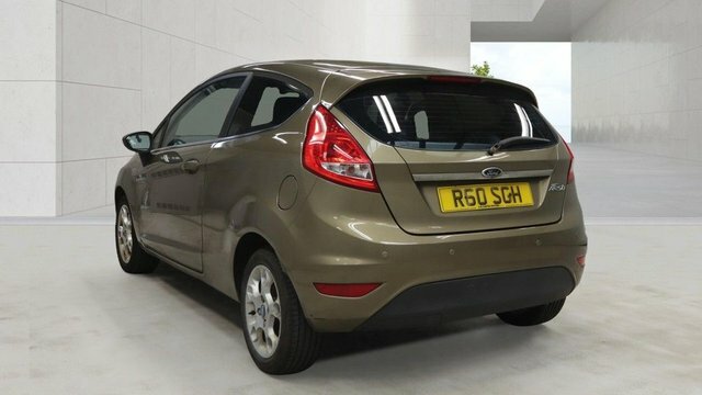Ford Fiesta Zetec Hatchback Brown #3