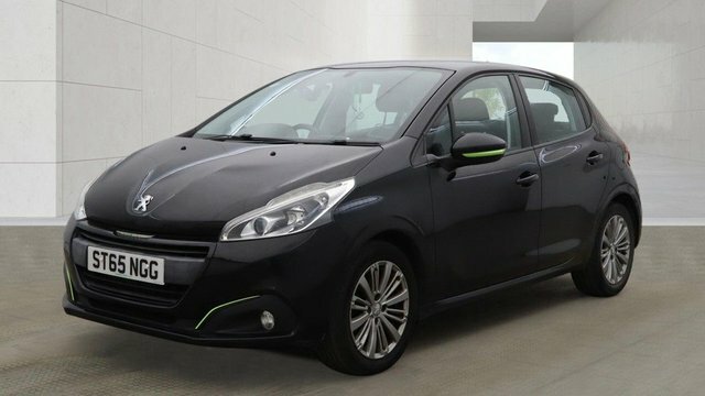 Peugeot 208 Puretech Active Hatchback Black #2
