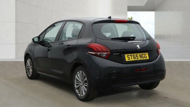 Peugeot 208 Puretech Active Hatchback Black #3