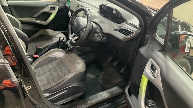 Peugeot 208 1.2 Puretech Active Euro 6 Silver #11