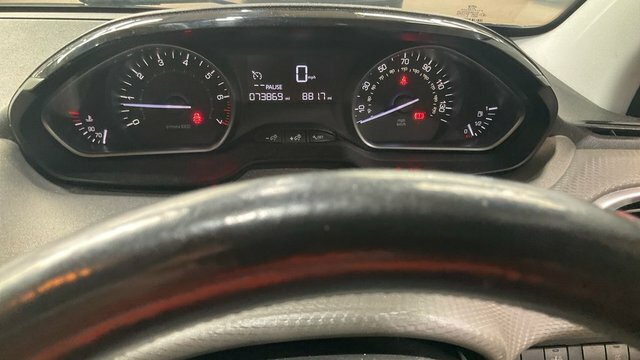 Peugeot 208 1.2 Puretech Active Euro 6 Silver #12