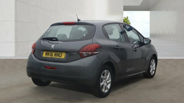 Peugeot 208 Puretech Active Hatchback Grey #4