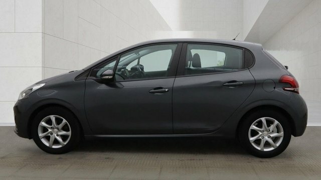 Peugeot 208 Puretech Active Hatchback Grey #6