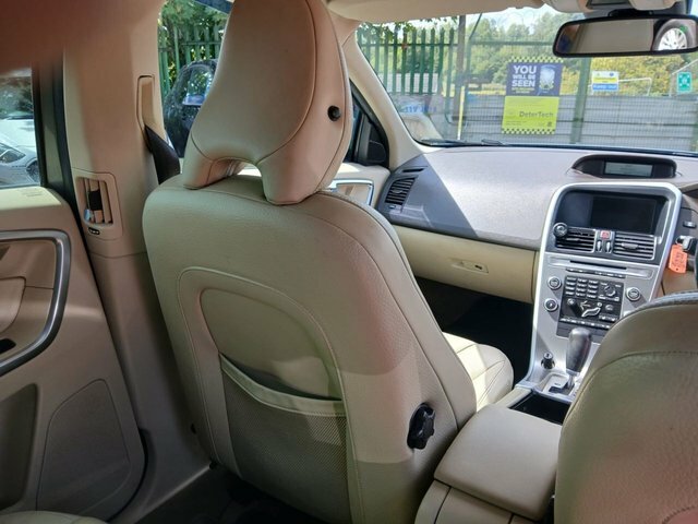 Volvo XC60 2.4 D5 Se Geartronic Awd Euro 5 Red #15