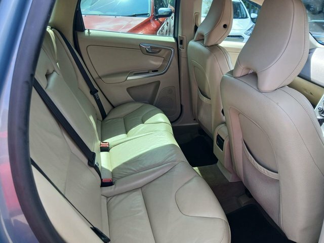 Volvo XC60 2.4 D5 Se Geartronic Awd Euro 5 Red #12