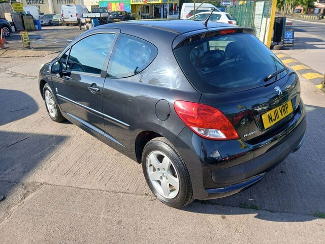 Peugeot 207 Vti Envy Hatchback Black #3