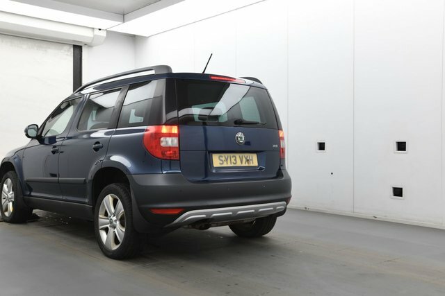 Skoda Yeti Tsi Se Suv Blue #5