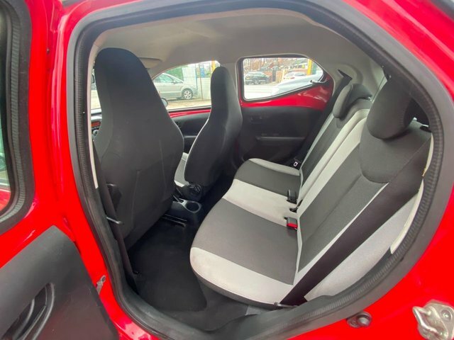 Toyota Aygo Vvt-i X-clusiv Black #9