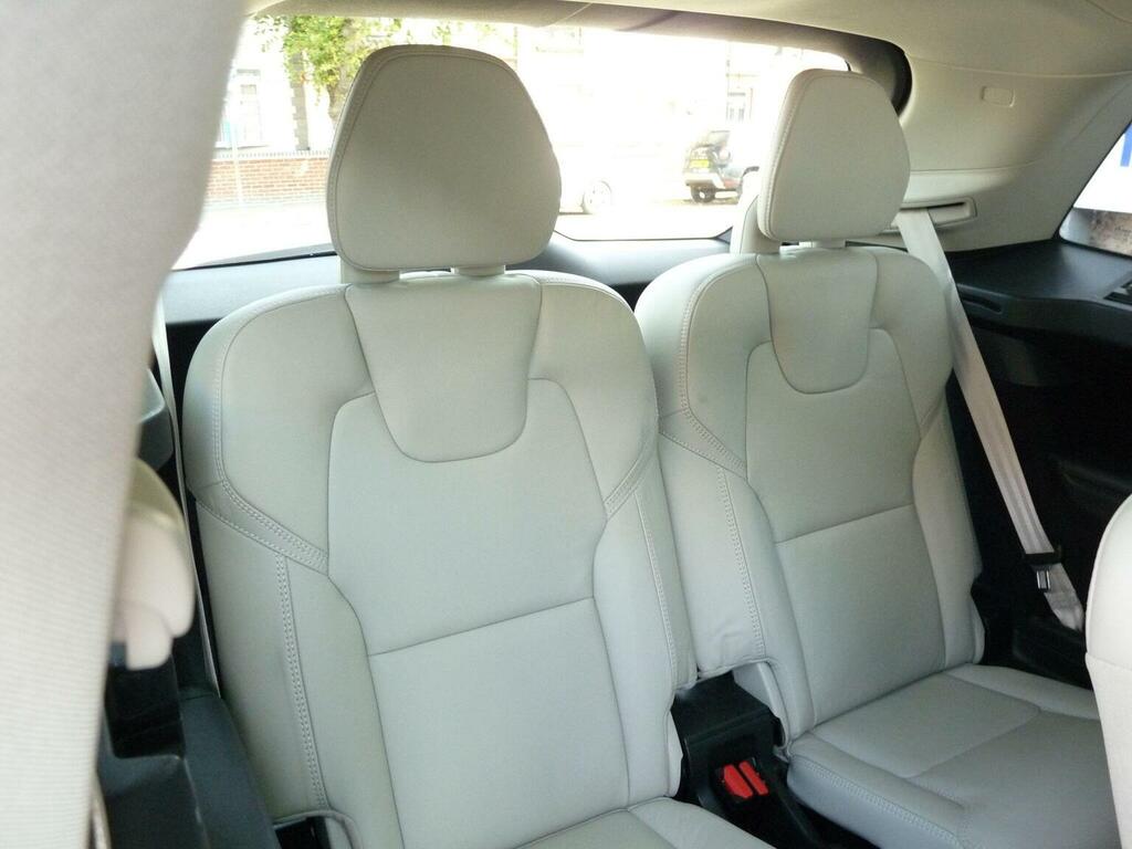 Volvo XC90 2.0H T8 Recharge 18.8Kwh Ultimate Bright 4Wd Black #6