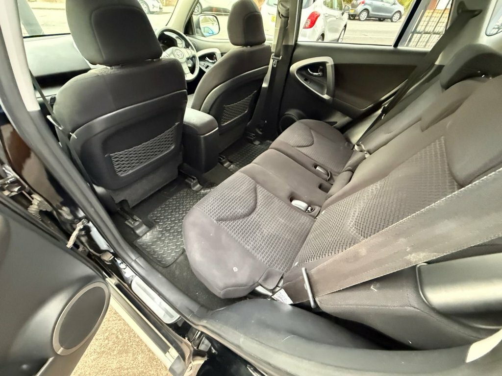 Toyota Rav 4 2.2 D-4d Xt-r 4Wd Blue #30