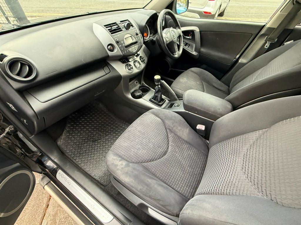 Toyota Rav 4 2.2 D-4d Xt-r 4Wd Blue #27