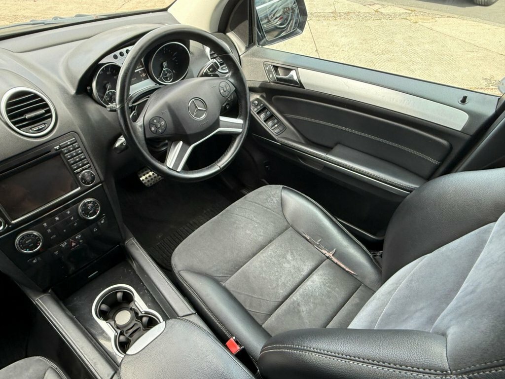 Mercedes-Benz M Class 3.0L Ml320 Cdi Sport 222 Bhp Black #25