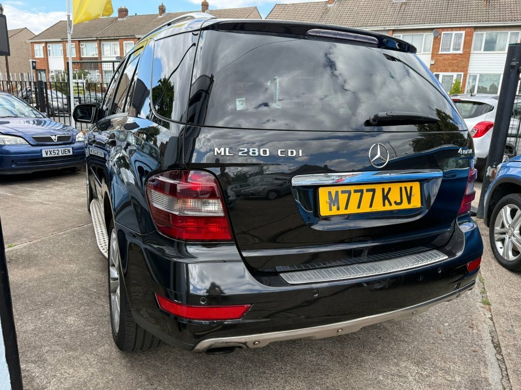 Mercedes-Benz M Class Ml280 Cdi Sport Suv Black #5