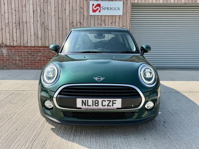 Mini Hatch 2018 1.5 Cooper Hatchback Euro 6 NL18CZF Green #4