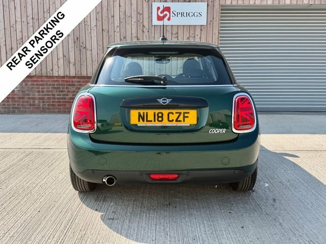 Mini Hatch 2018 1.5 Cooper Hatchback Euro 6 NL18CZF Green #5