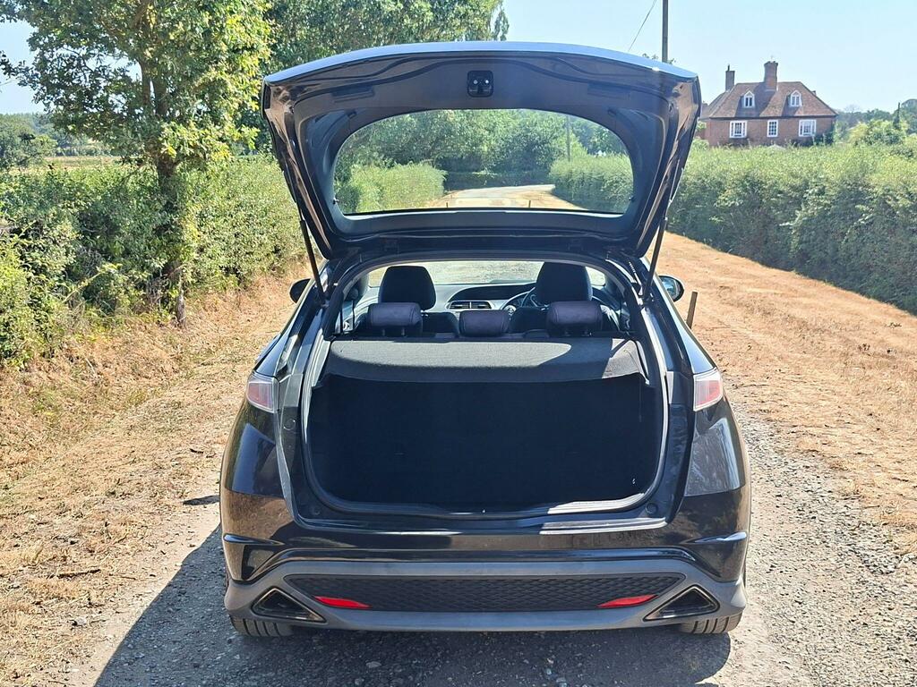 Honda Civic 1.8 I-vtec Type S Black #4