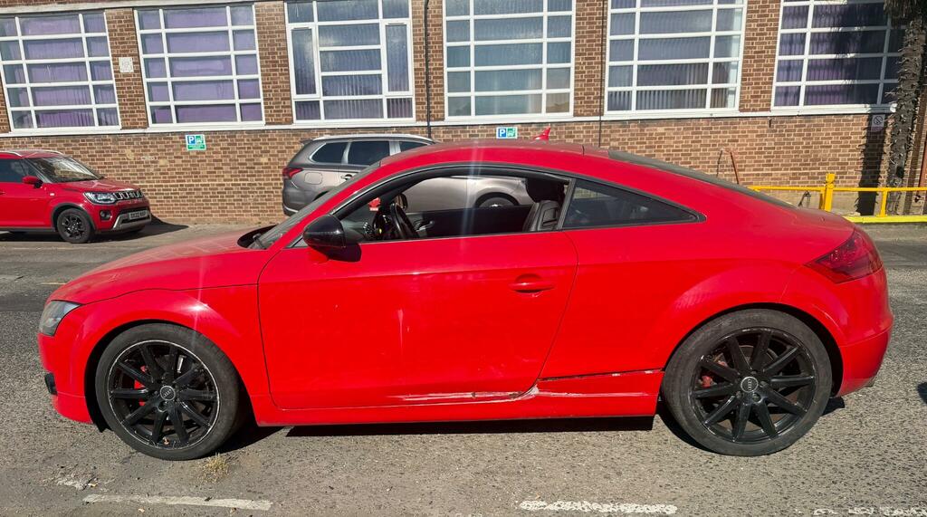 Audi TT 2.0 Tfsi Euro 4 Red #4
