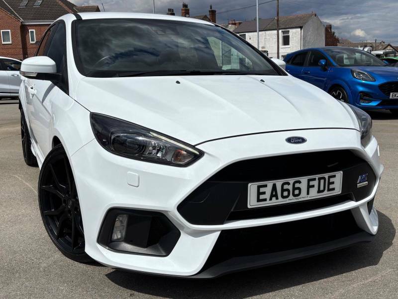 Ford Focus 2.3 Ecoboost White #3