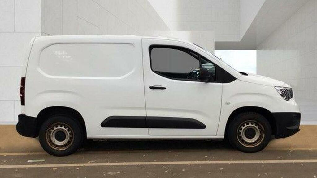 Vauxhall Combo Panel Van 1.5 Turbo D 2000 Dynamic L1 H1 Euro 6 SB71AKP White #5