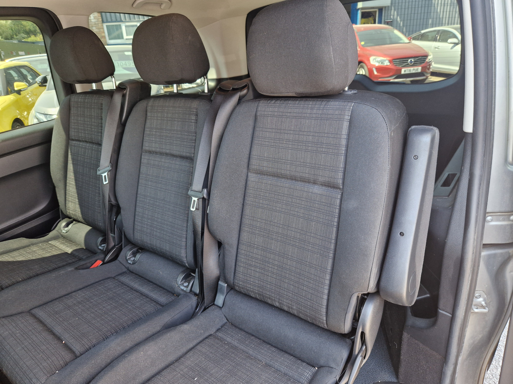Mercedes-Benz Vito Panel Van 1.6 111 Cdi Fwd L3 Euro 5 201818 Silver #12