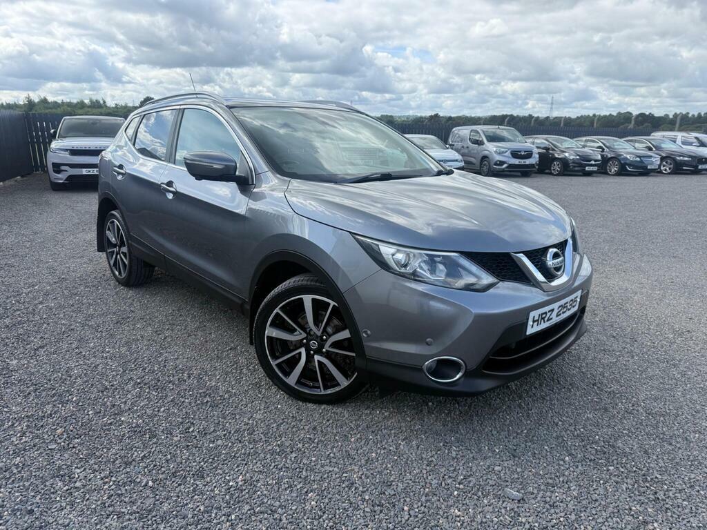 Nissan Qashqai 1.2 Acenta Premium Dig-t 113 Bhp Black #1
