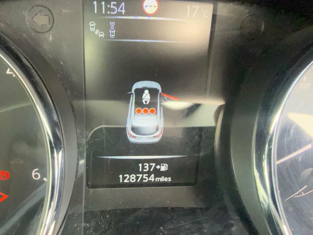 Nissan Qashqai 1.2 Acenta Premium Dig-t 113 Bhp Black #22
