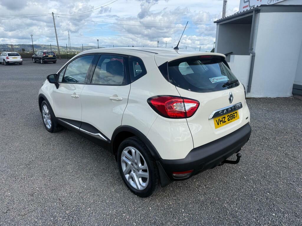 Renault Captur 1.5 Dci Energy Dynamique Nav Euro 6 S S White #4