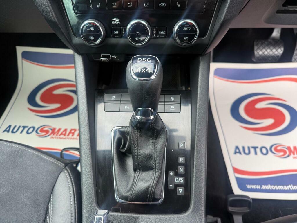 Skoda Octavia 2.0 Tsi Laurin Klement Dsg Euro 6 Ss White #25
