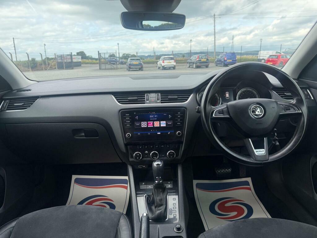 Skoda Octavia 2.0 Tsi Laurin Klement Dsg Euro 6 Ss White #16
