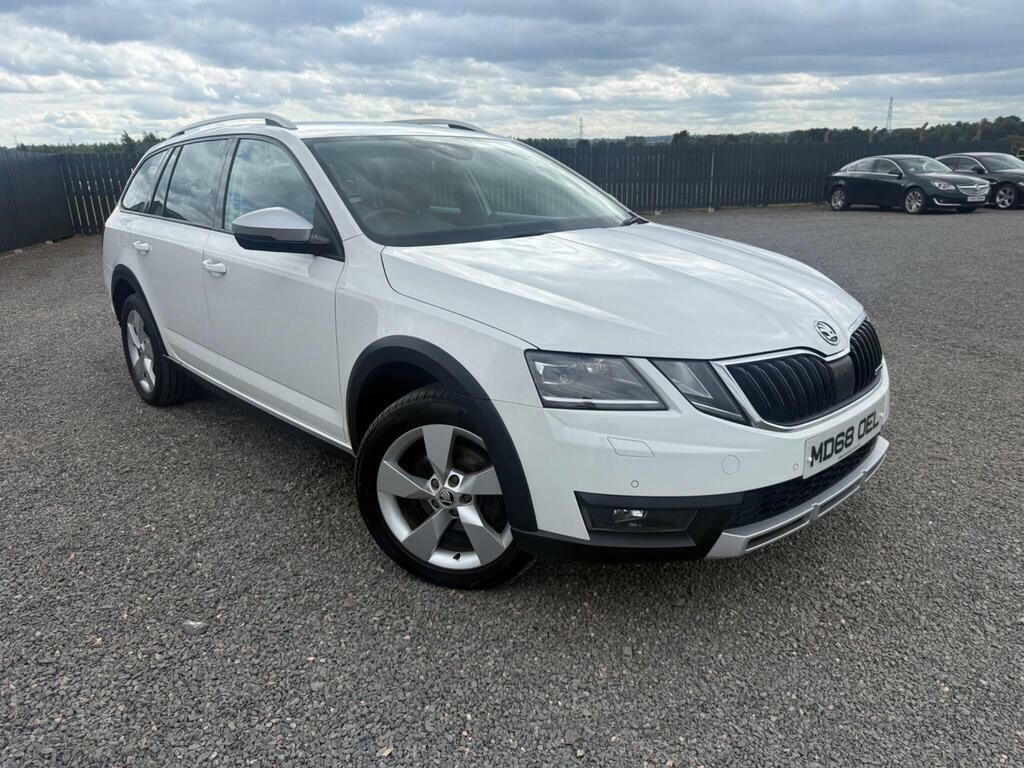 Skoda Octavia 2.0 Tdi Scout Dsg 4Wd Euro 6 S S White