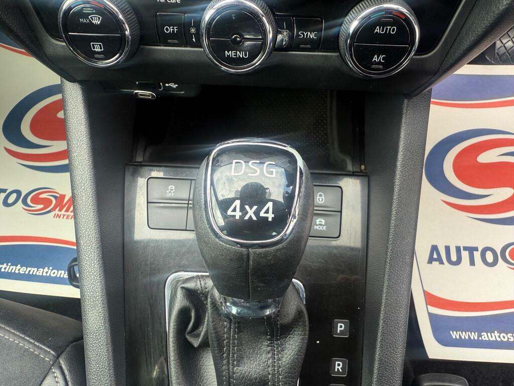 Skoda Octavia 2.0 Tsi Laurin Klement Dsg Euro 6 Ss White #26